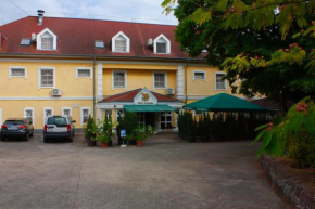Hotel Aranysas, Alsöörs